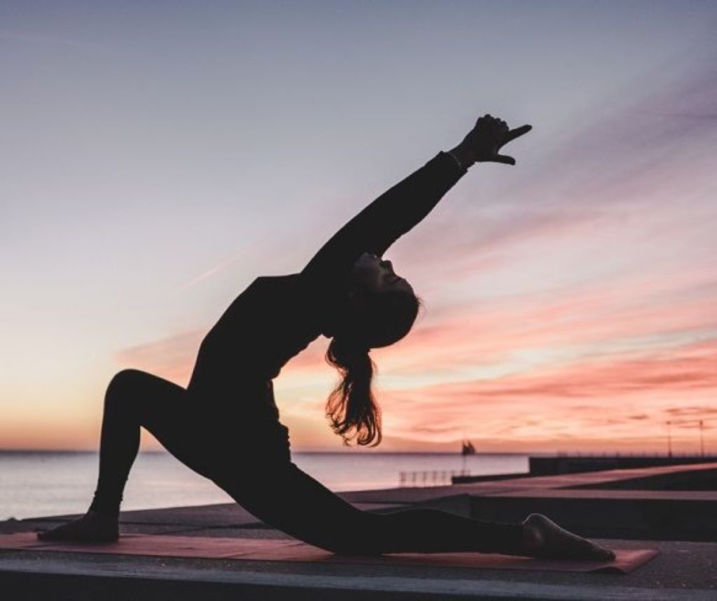 Brown Beach Eretria-Yoga.jpg