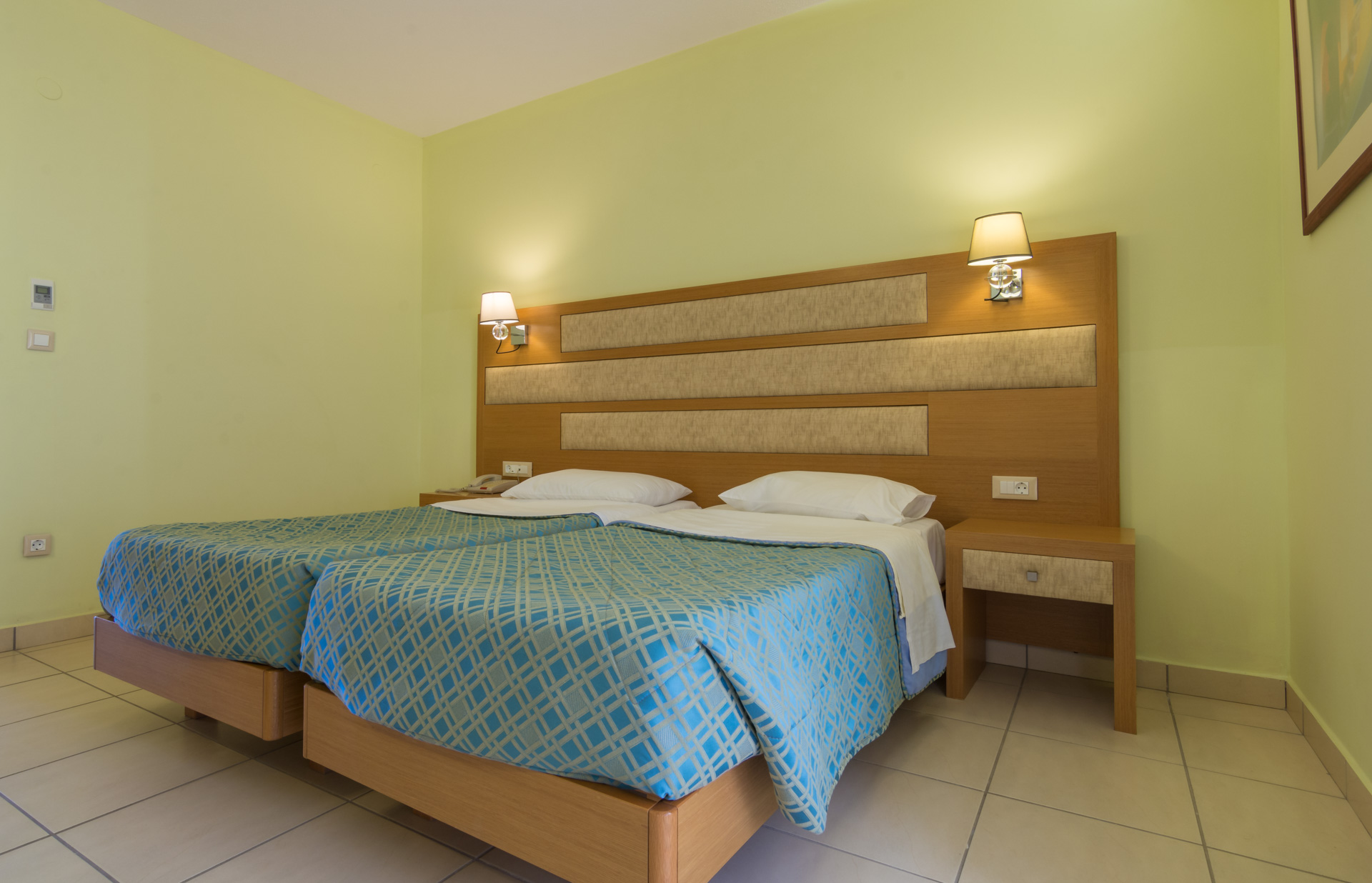 Aegean Dream Hotel-Dvosobni apartman pogled basta.jpg
