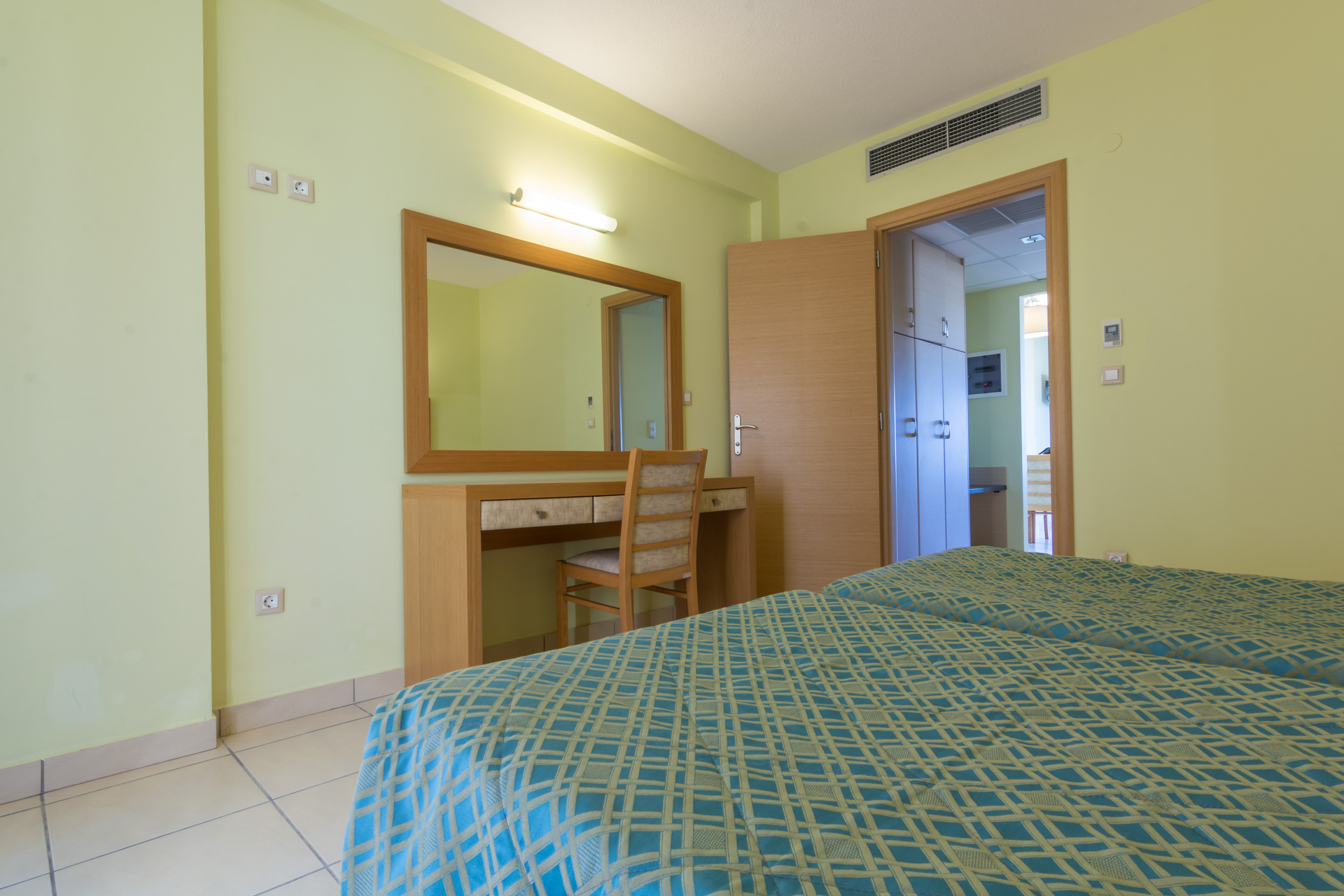 Hotel Aegean Dream-Studio pogled basta.jpg