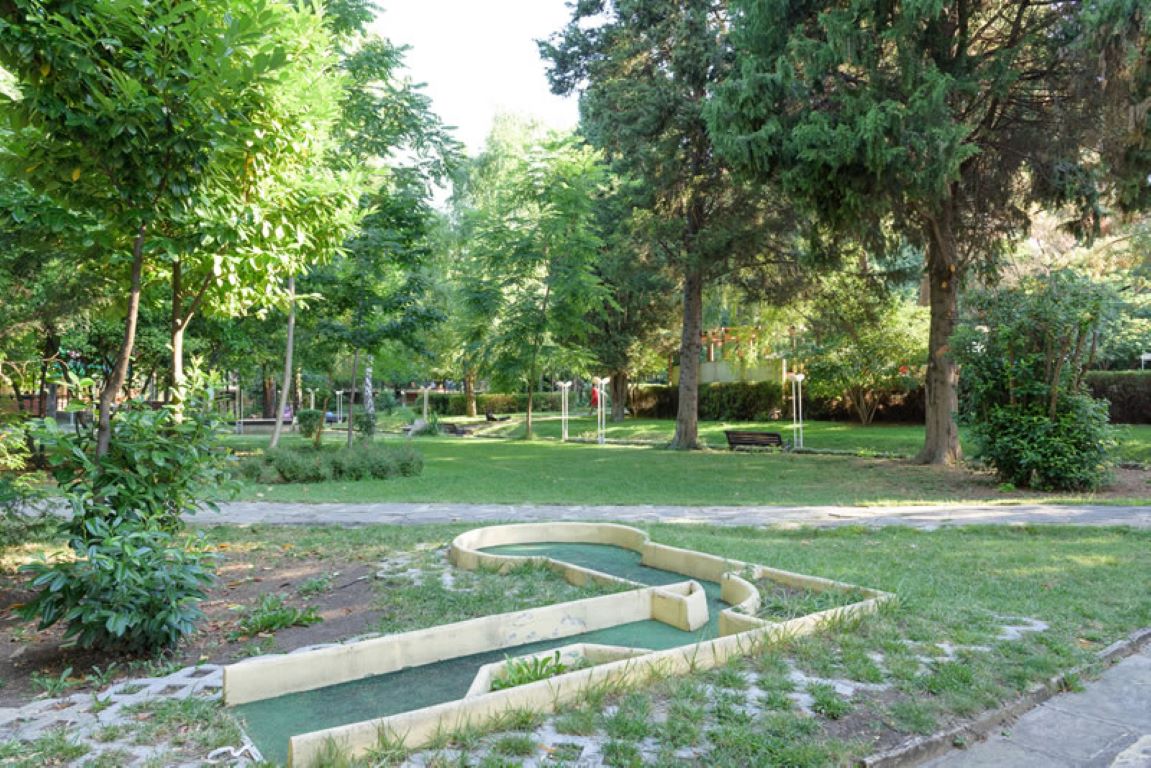 Hotel Oasis Nesebar-Mini golf.jpg