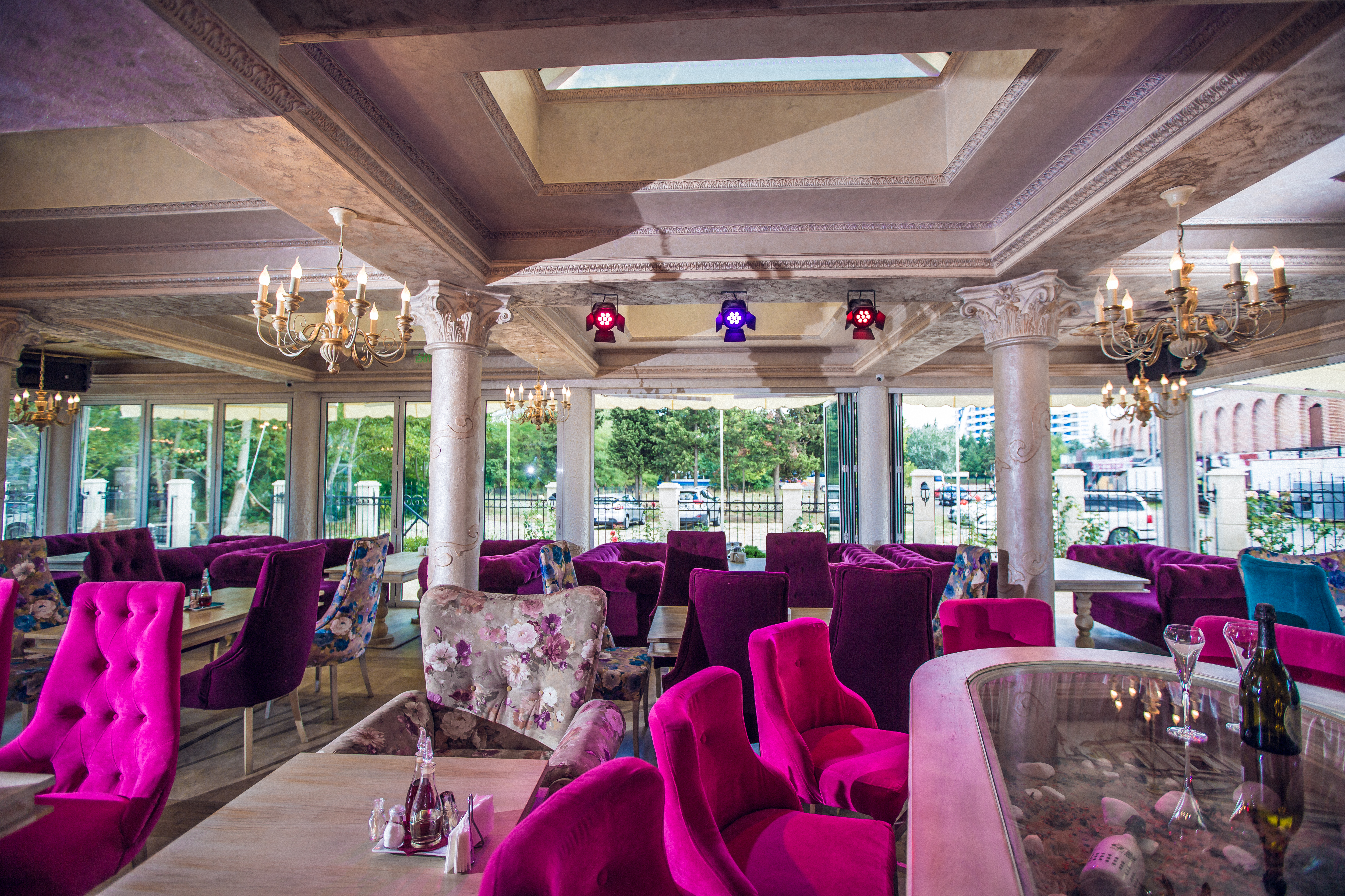 Avenue Deluxe izgled restorana