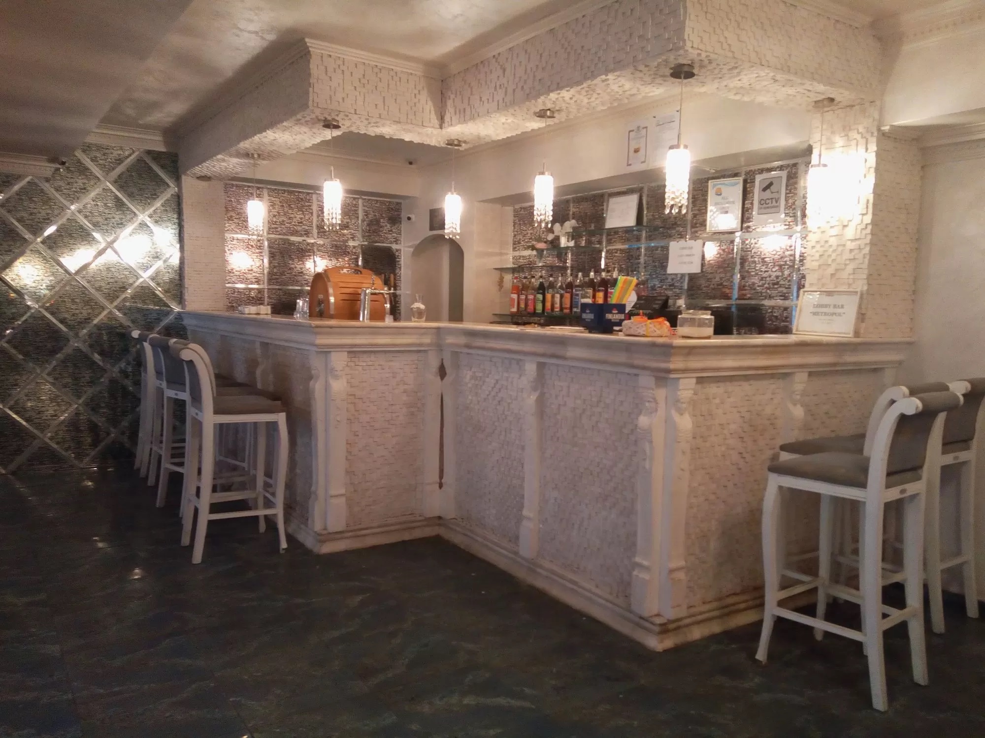 Chaika Beach Resort Hotel-Lobby bar.jpg