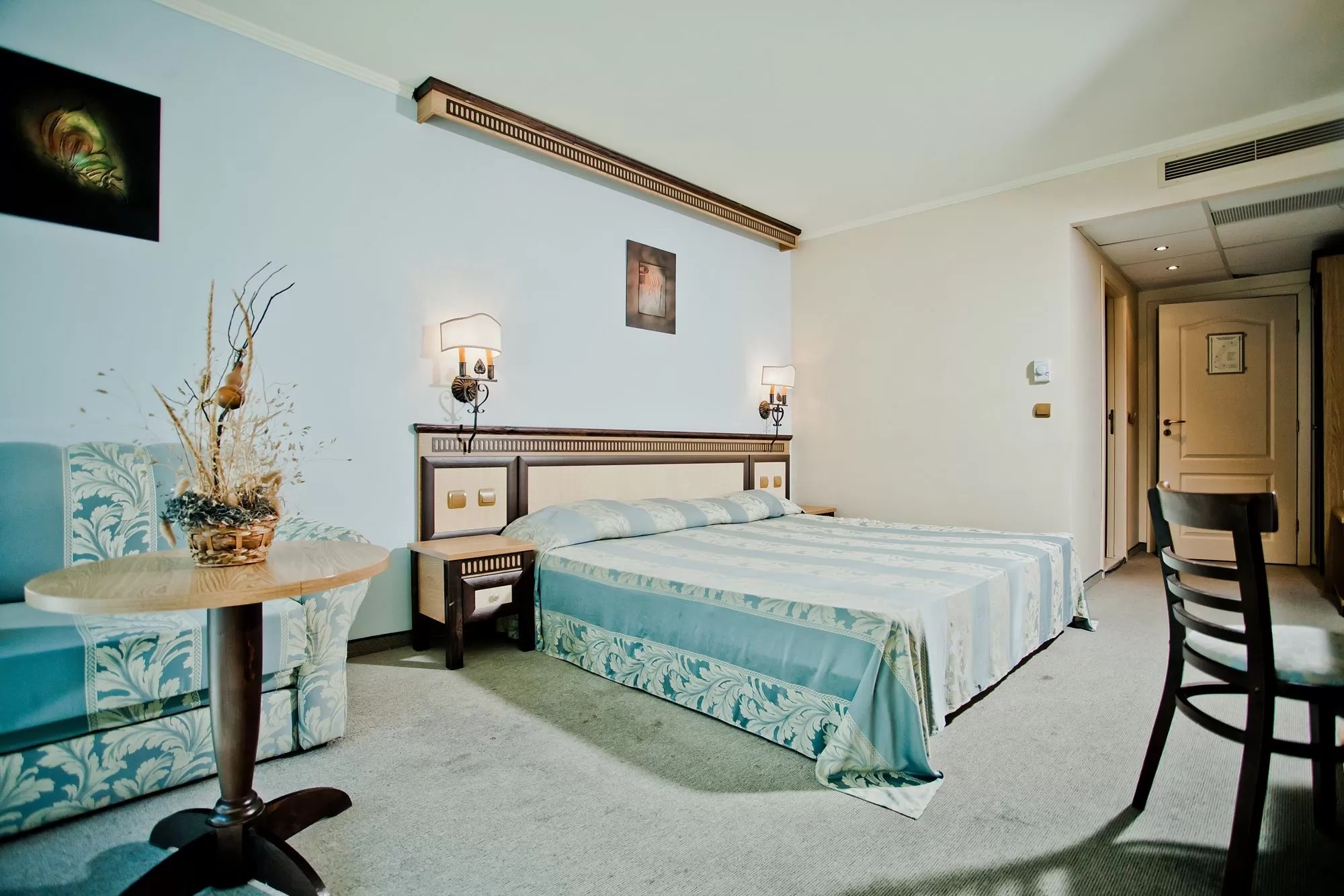 Chaika Beach Resort Hotel-Standardna soba Arcadia.jpg