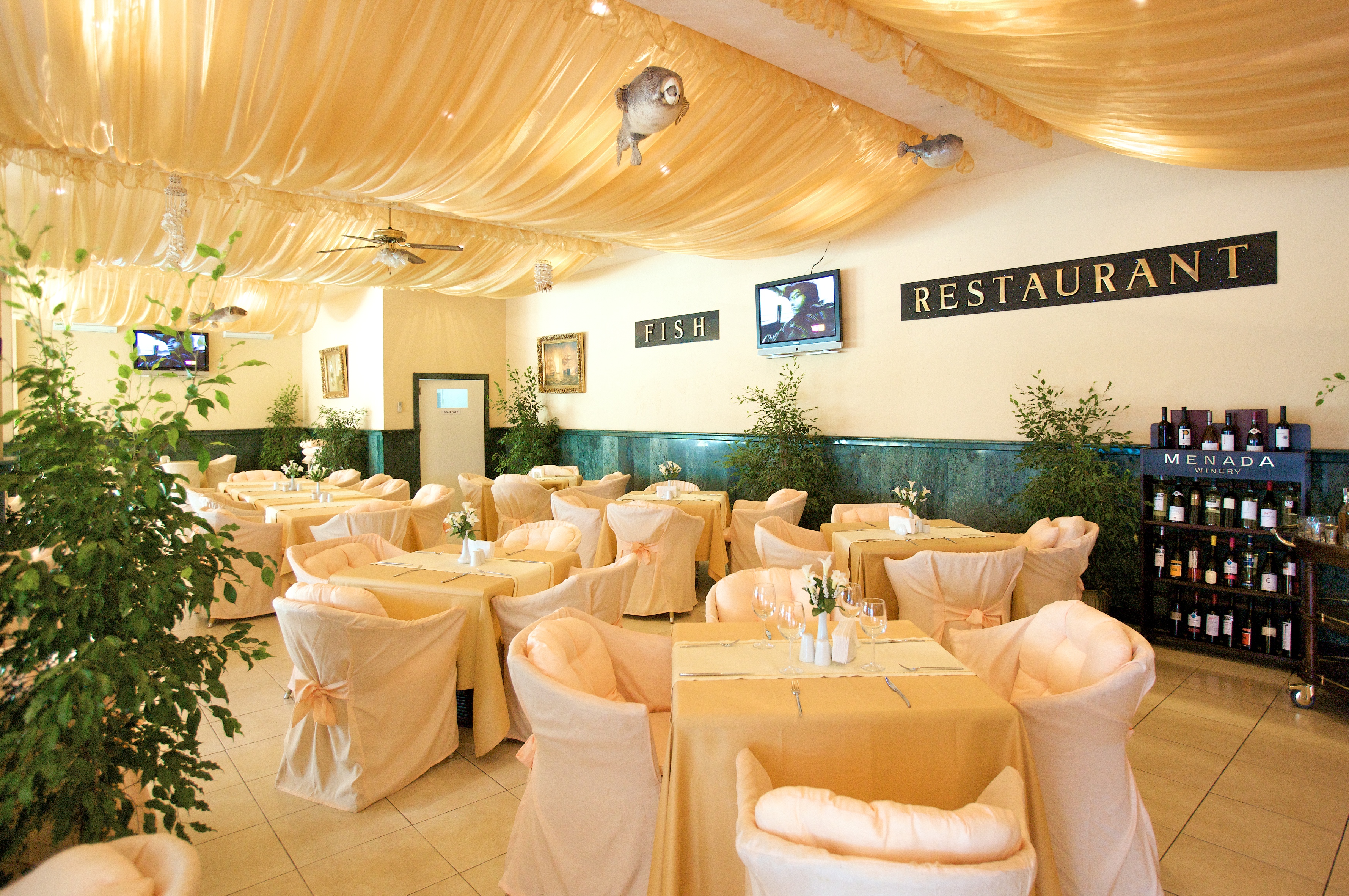 Hotel Planeta Aquapark-Restoran.jpg