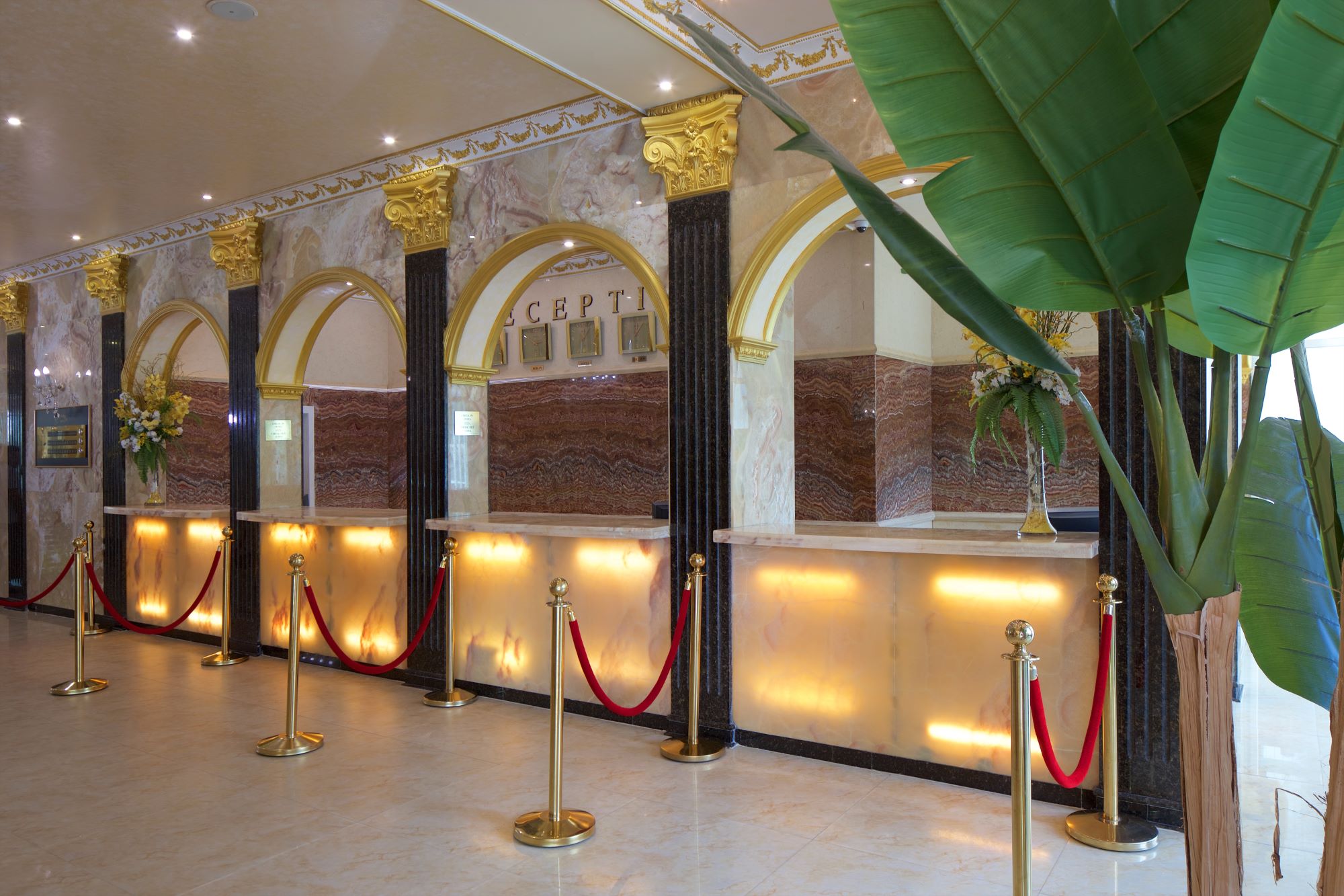 Planeta Hotel & Aquapark-Recepcija.jpg