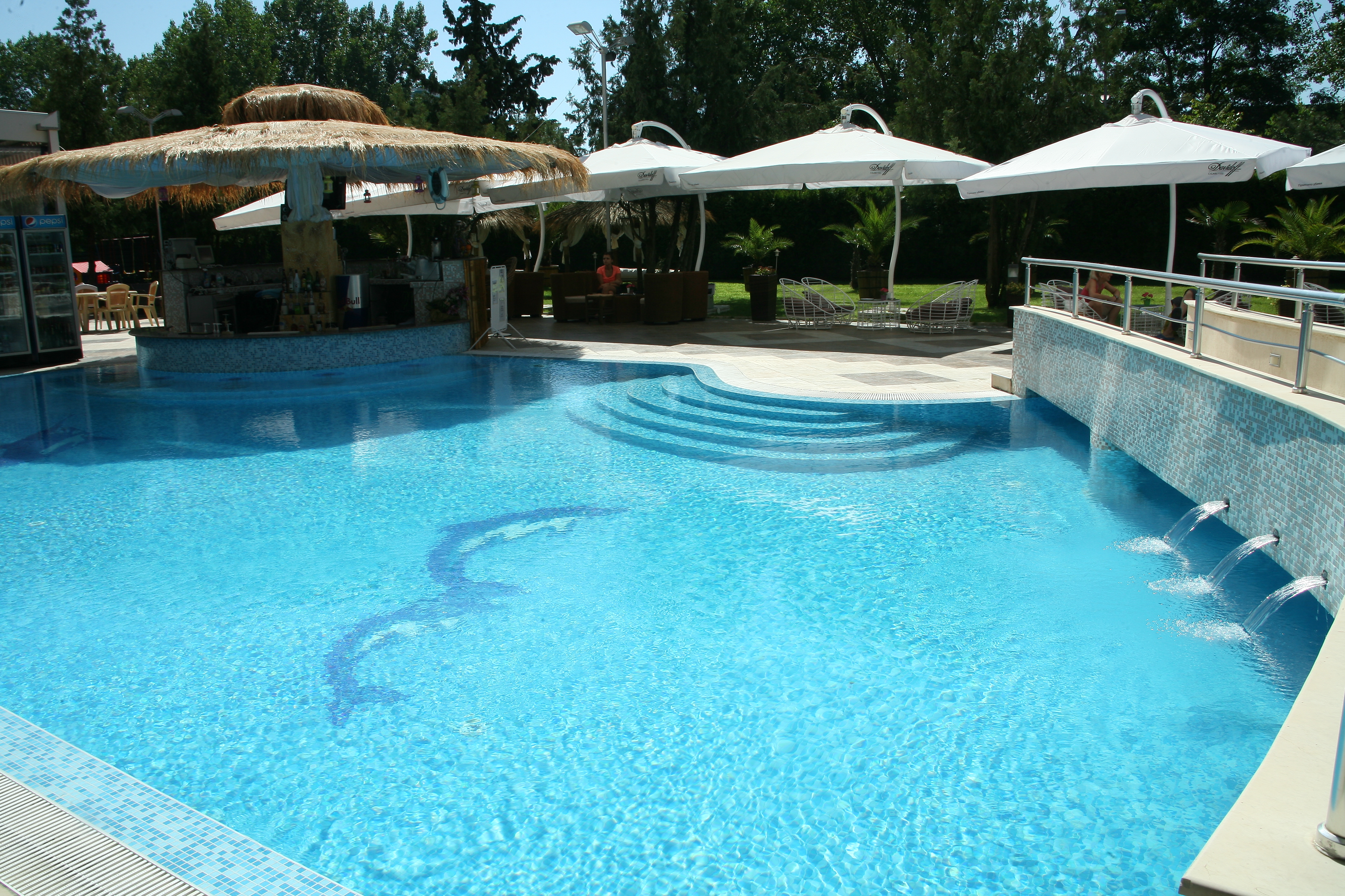 Hotel Flamingo Beach-Bazen.JPG