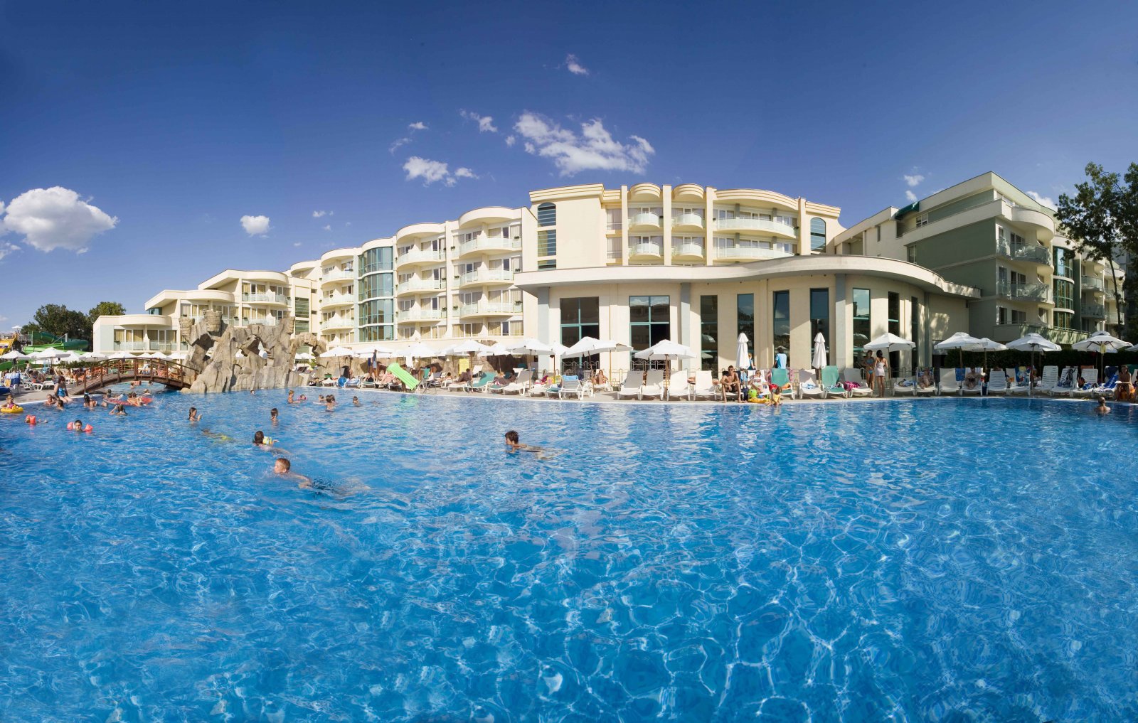 Das Club Sunny Beach Hotel-Bazen.jpg