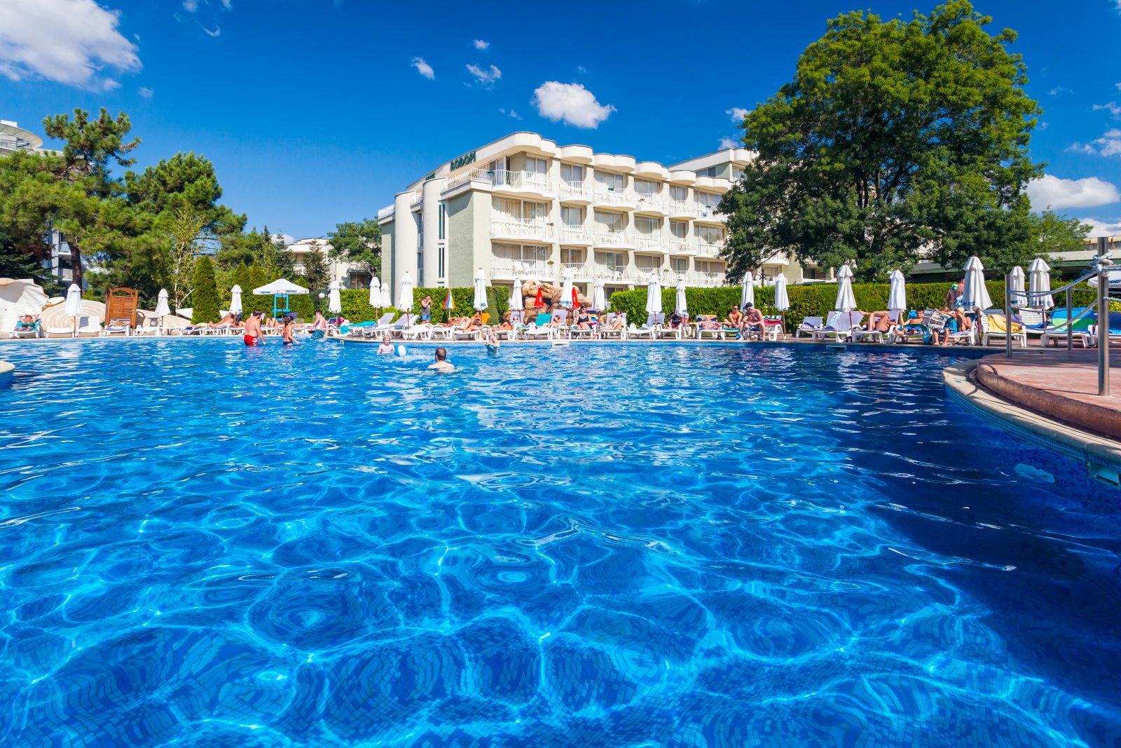 Hotel Das Club Sunny Beach-Bazen.jpg