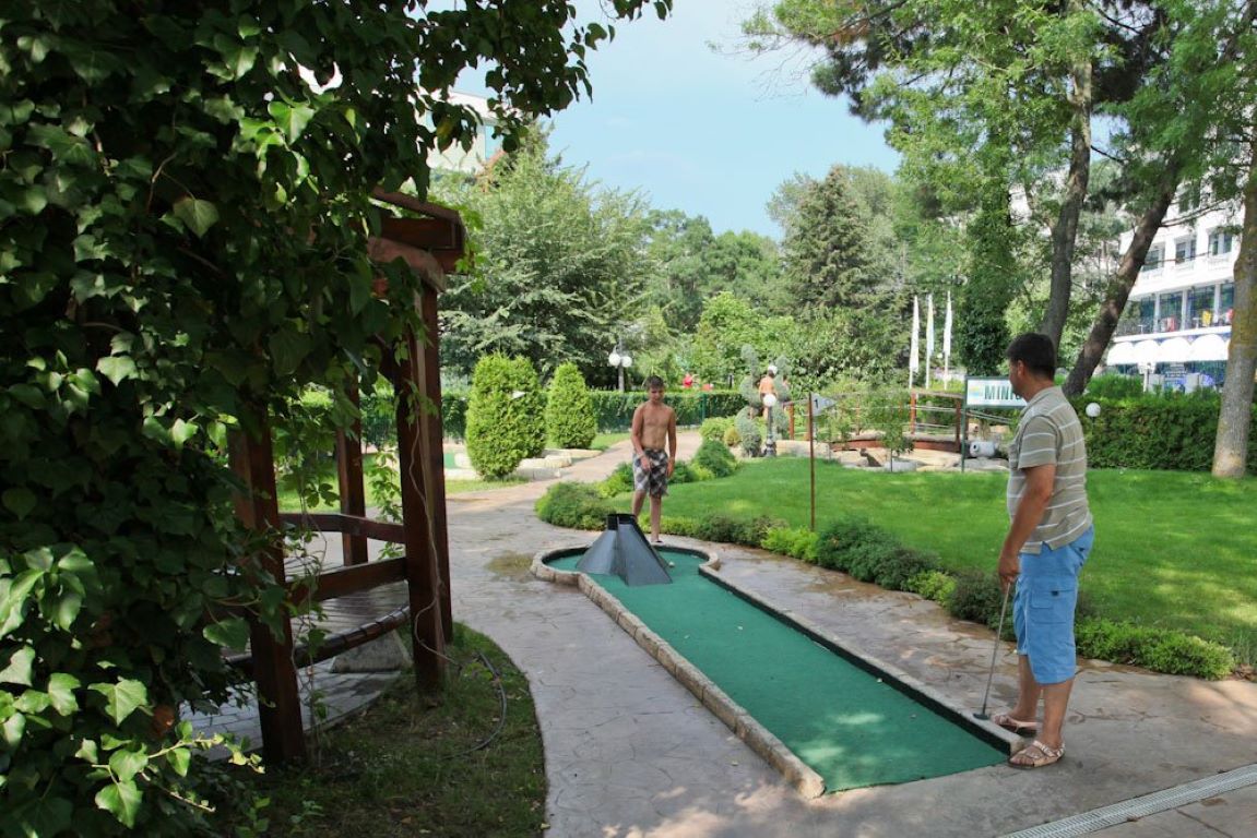 Hotel Das Club Sunny Beach-Mini golf.jpg