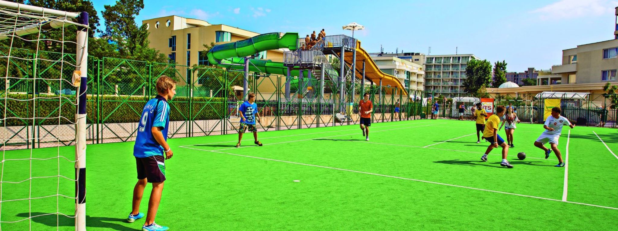 Hotel Das Club Sunny Beach-Teren za fudbal.jpg