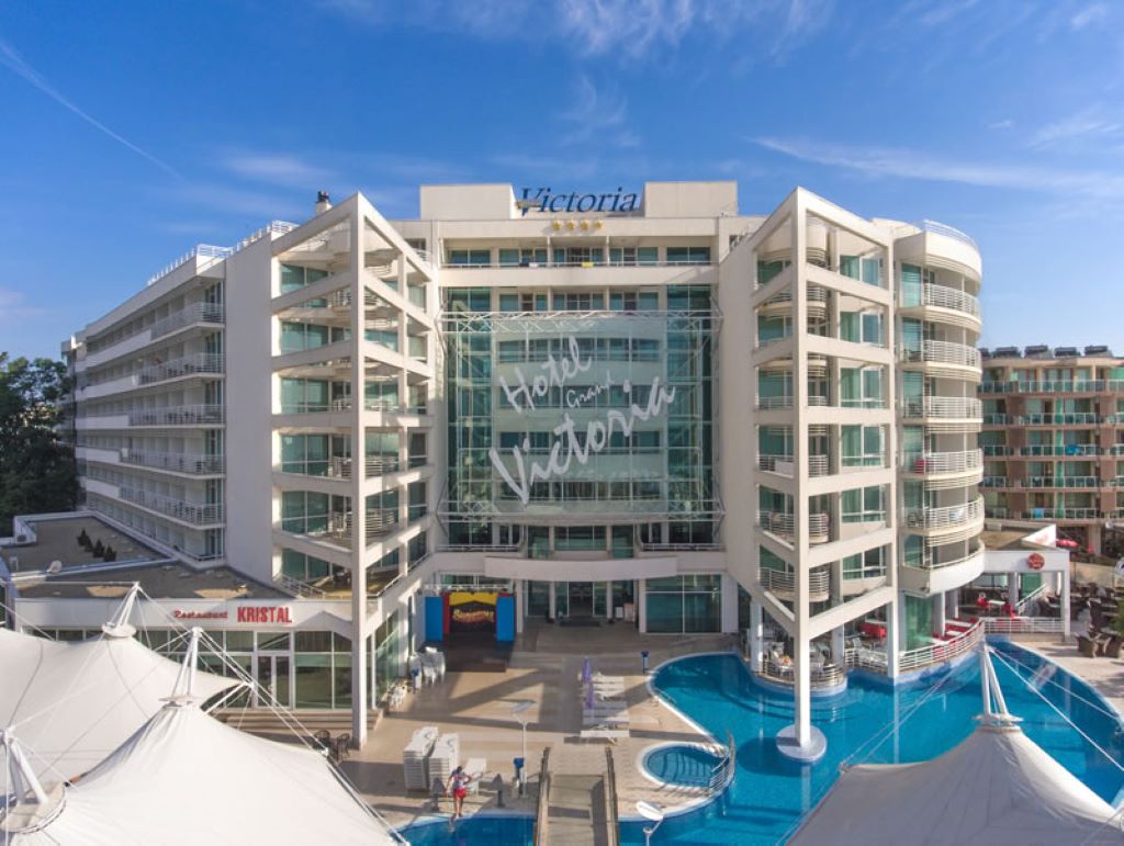 Effect Grand Victoria hotel zgrada.jpg