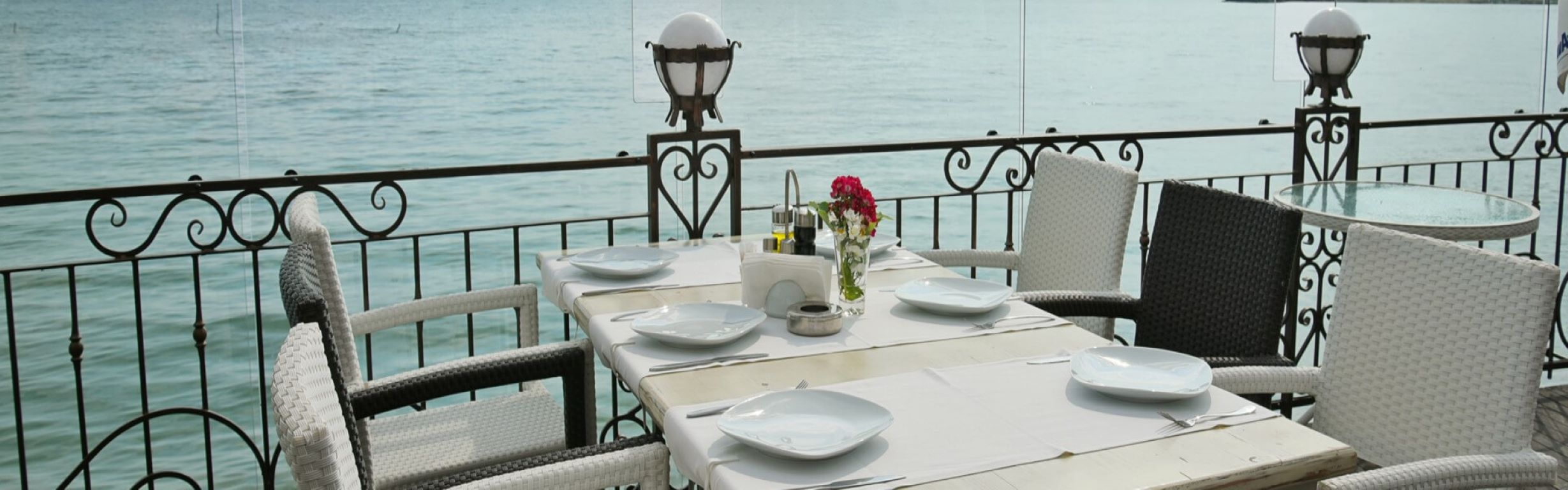 Royal Bay Kavarna Hotel-Restoran.jpg