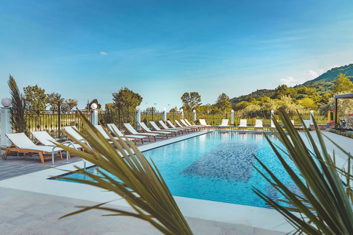 Hotel Sunny Castle-Bazen.jpg