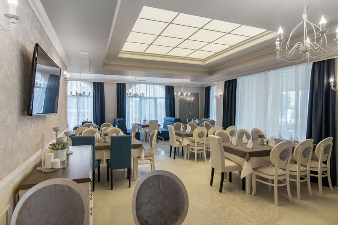 Sunny Castle Hotel-Restoran.jpg