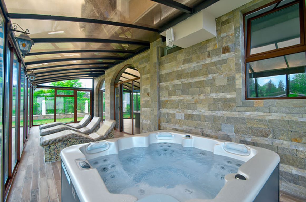 Sunny Castle Hotel-Spa.jpg