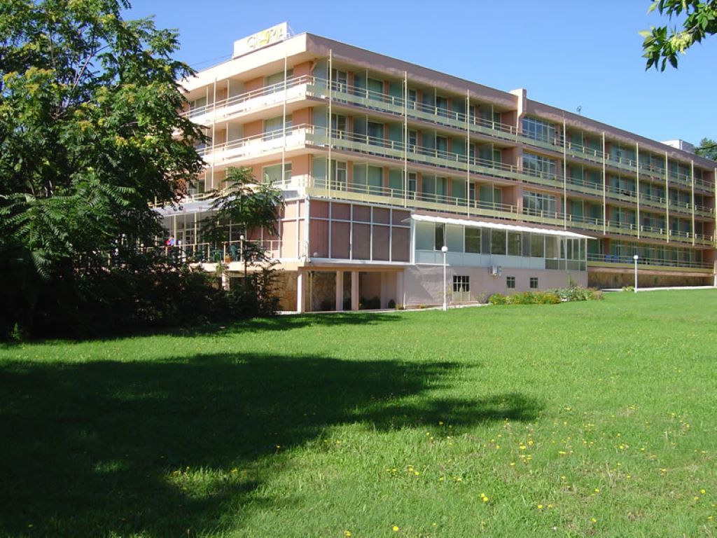 Gloria Hotel-Hotel spolja.jpg