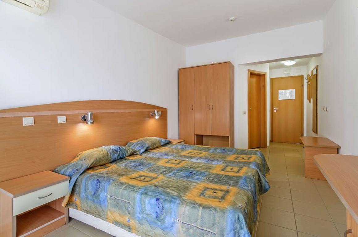 Gloria Hotel-Standardna soba.jpg