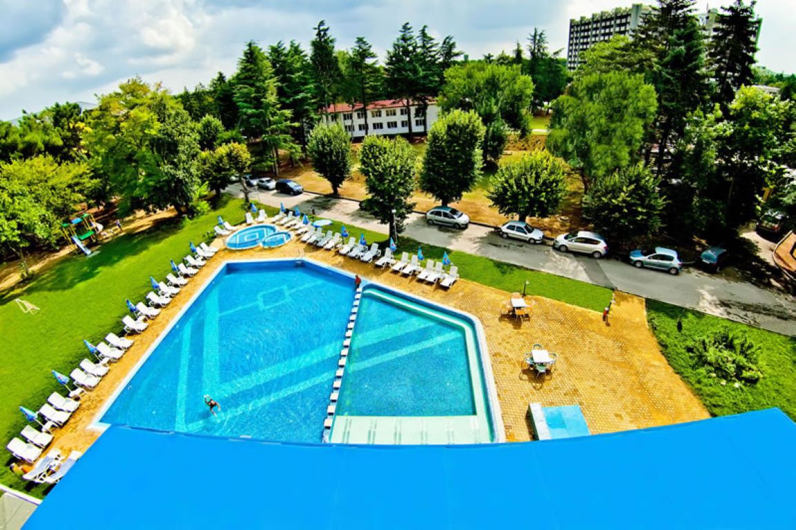 Hotel Gloria-Bazen.jpg
