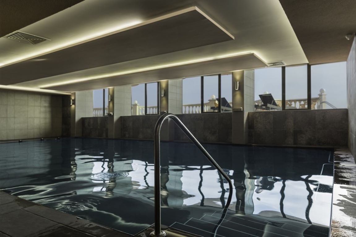 Hotel Sirius Beach-Zatvoreni bazen.jpg