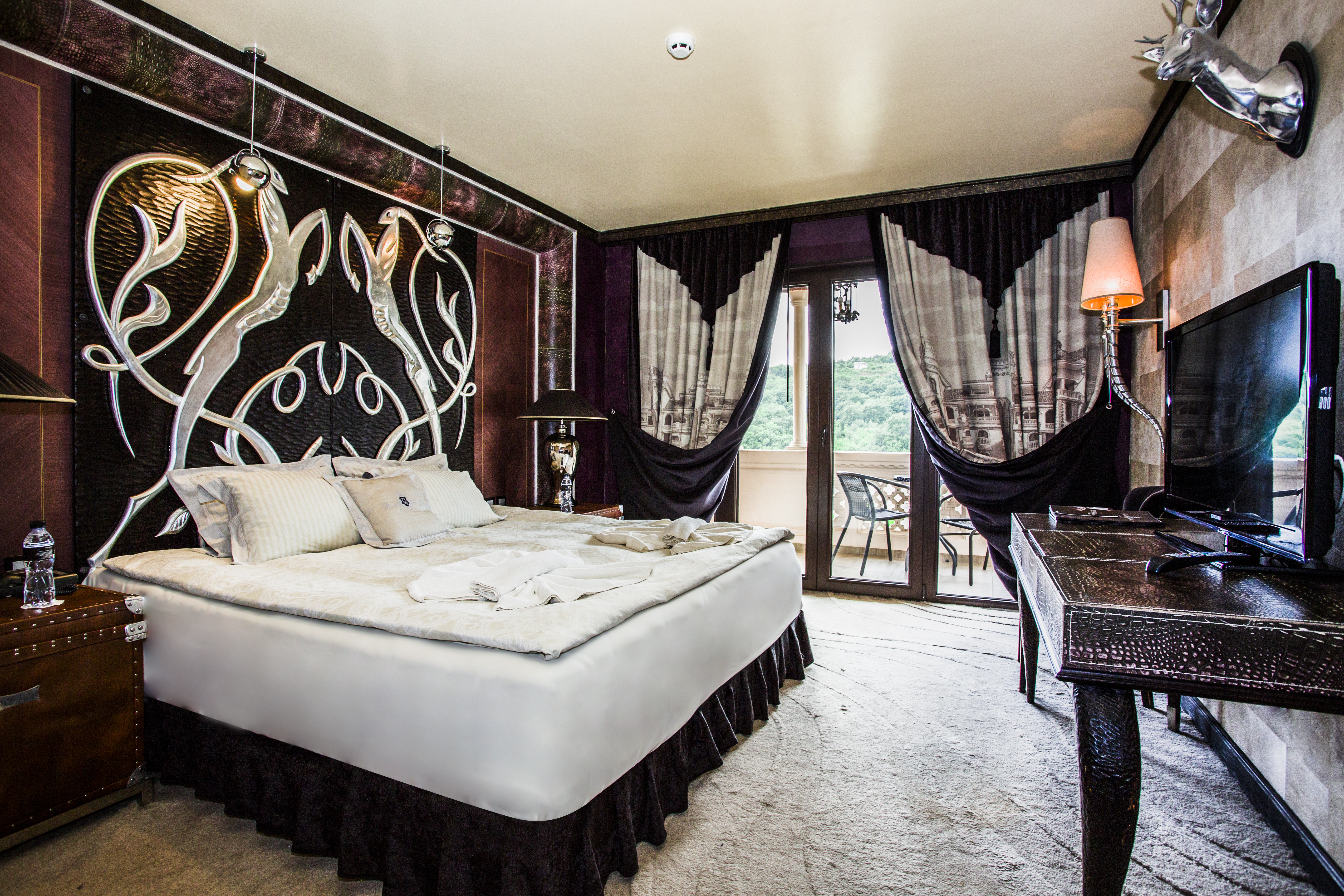 Hotel Royal Castle-Standardna soba.jpg
