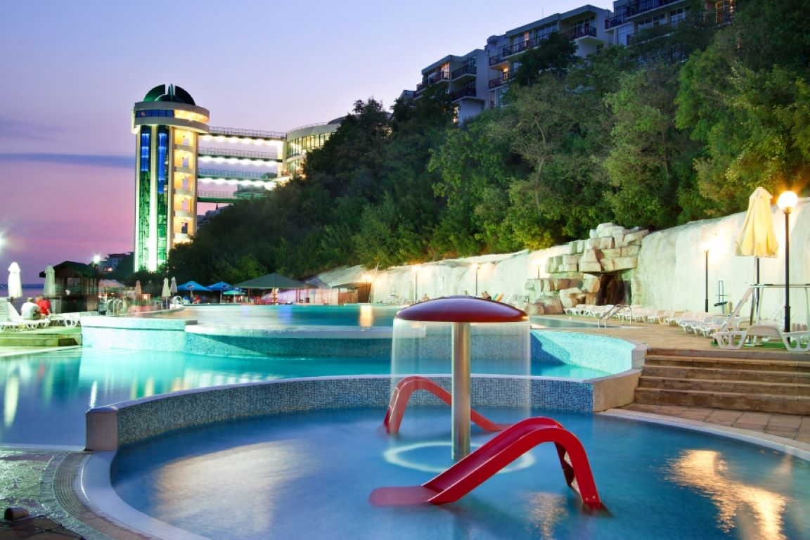 Paradise Beach Hotel-Deciji bazen.jpg