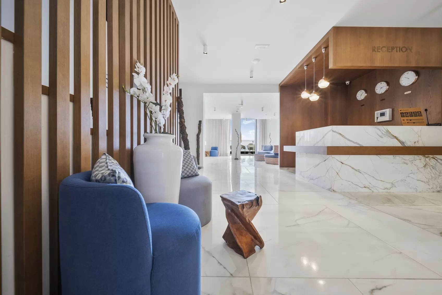 Hotel Nympha-Recepcija.jpg