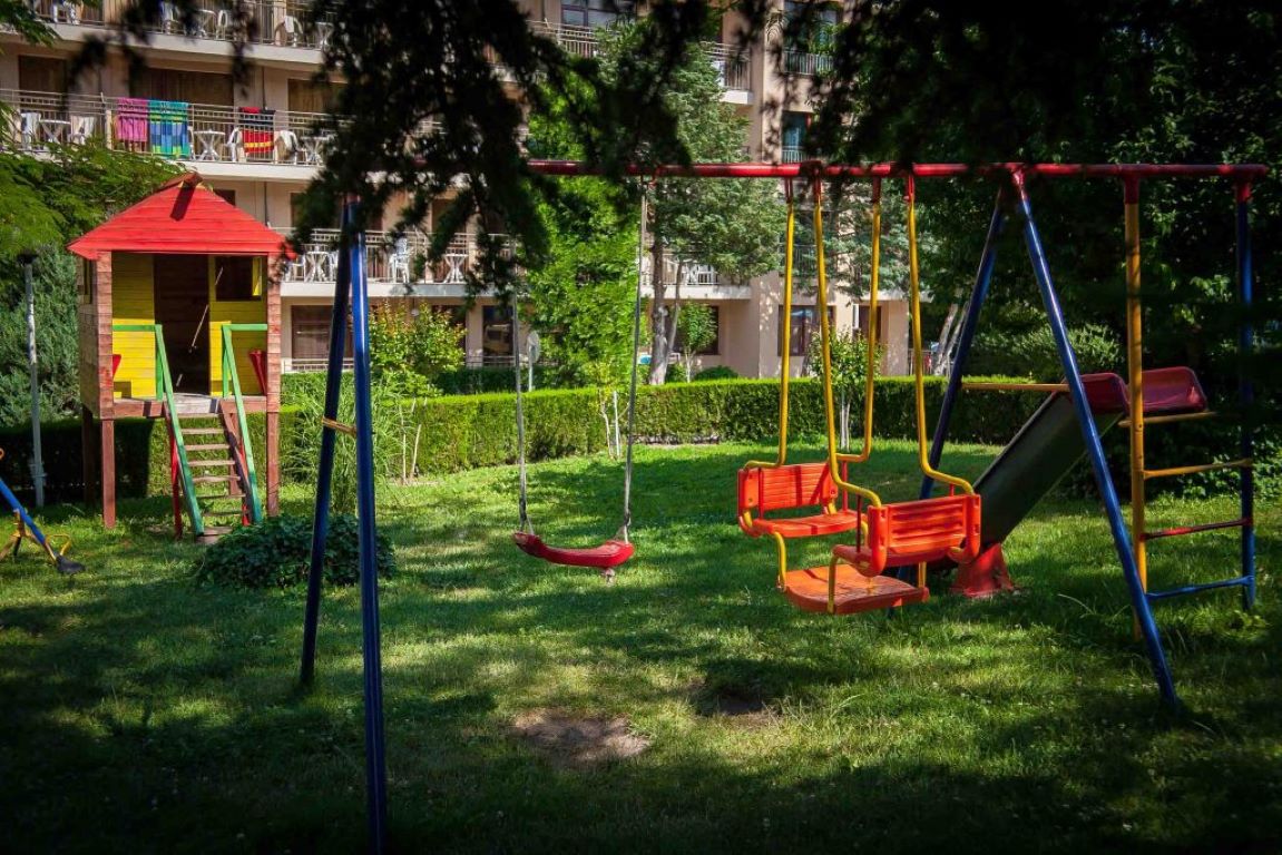 Perla Hotel-Decije igraliste.jpg