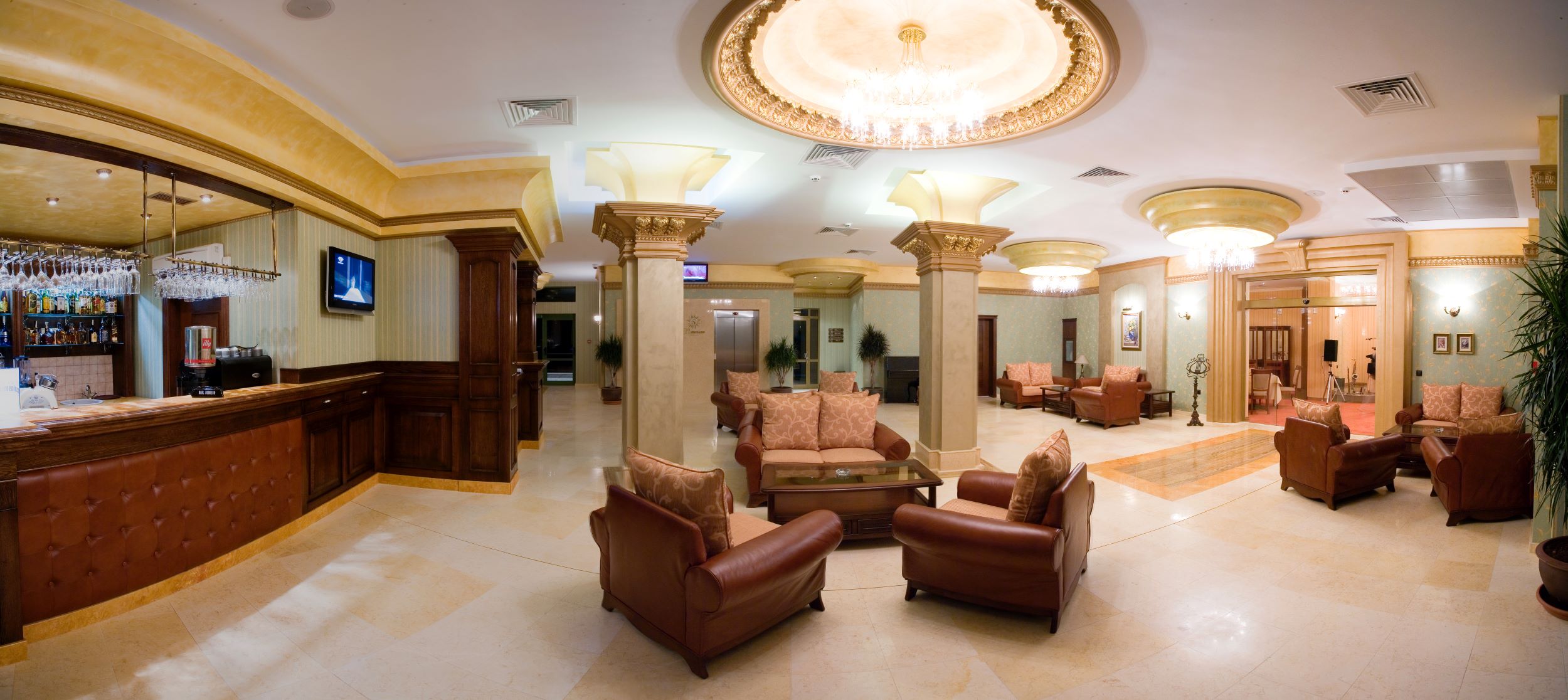 Romance Spa Hotel-Recepcija.jpg