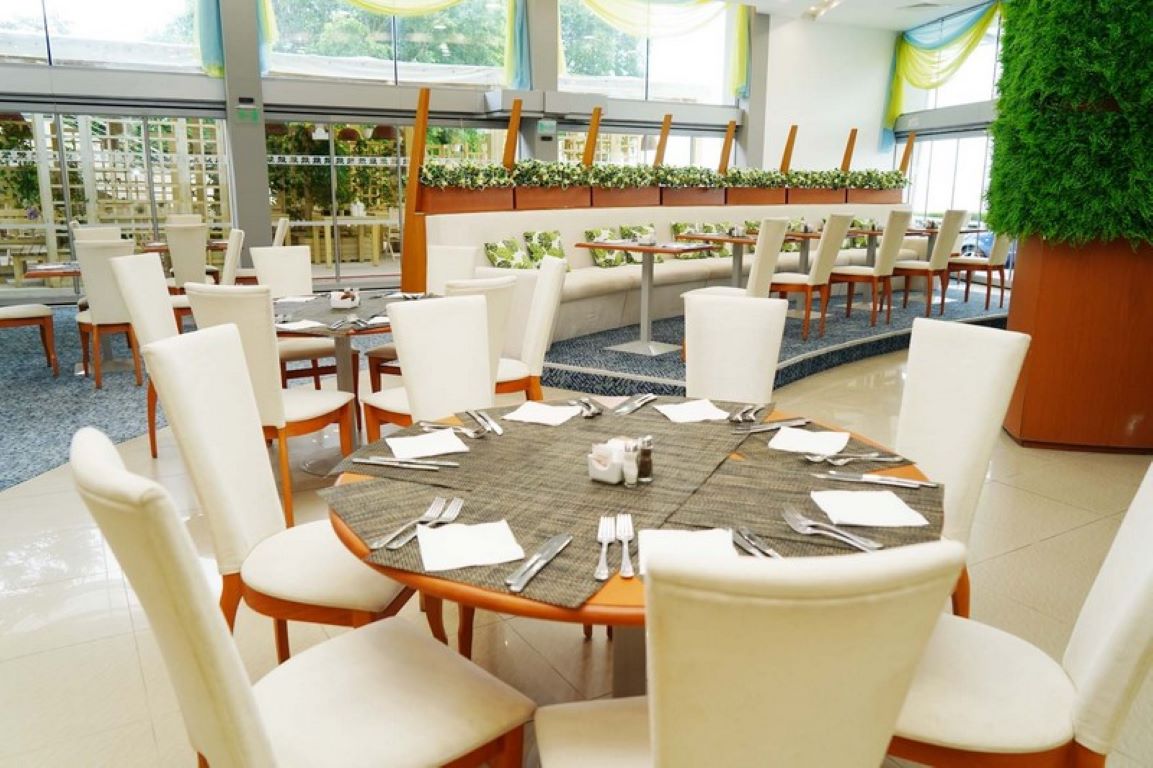 Hotel Sol Marina Palace-Restoran.jpg