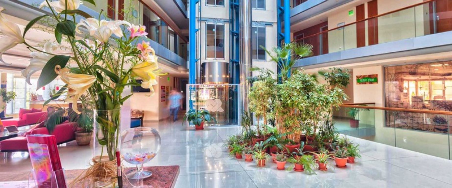 Sol Marina Palace-Lobby.jpg