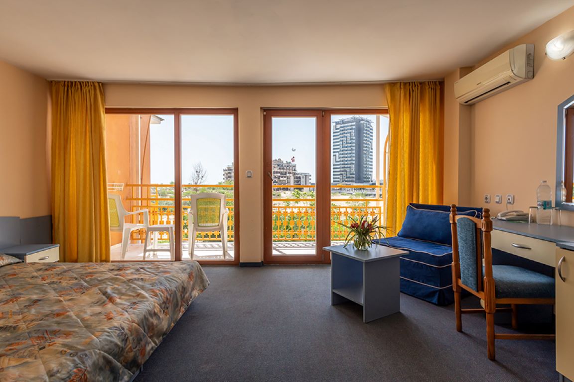 Hotel Nessebar Beach soba standard.jpg