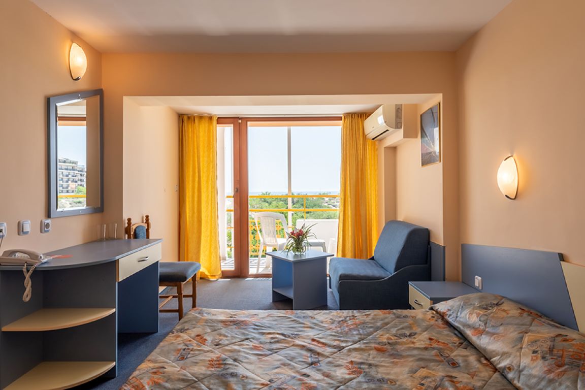 Hotel Nessebar Beach standard soba.jpg
