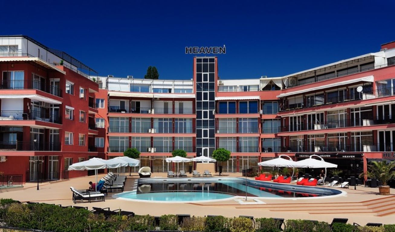 Hotel Heaven spolja.jpg
