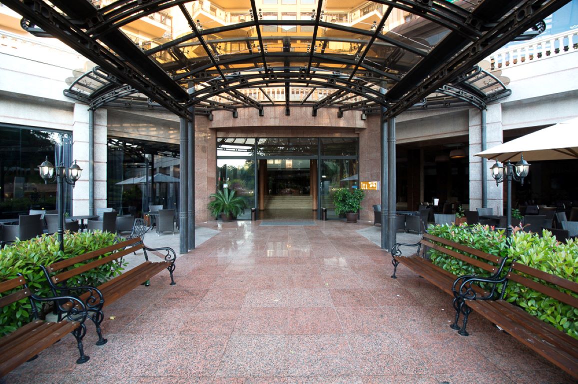 Dolce Vita Sunshine Resort-Ulaz u hotel.jpg