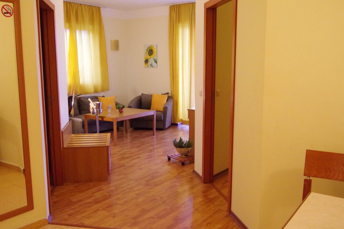 Joya Park-Dvosoban apartman.jpg