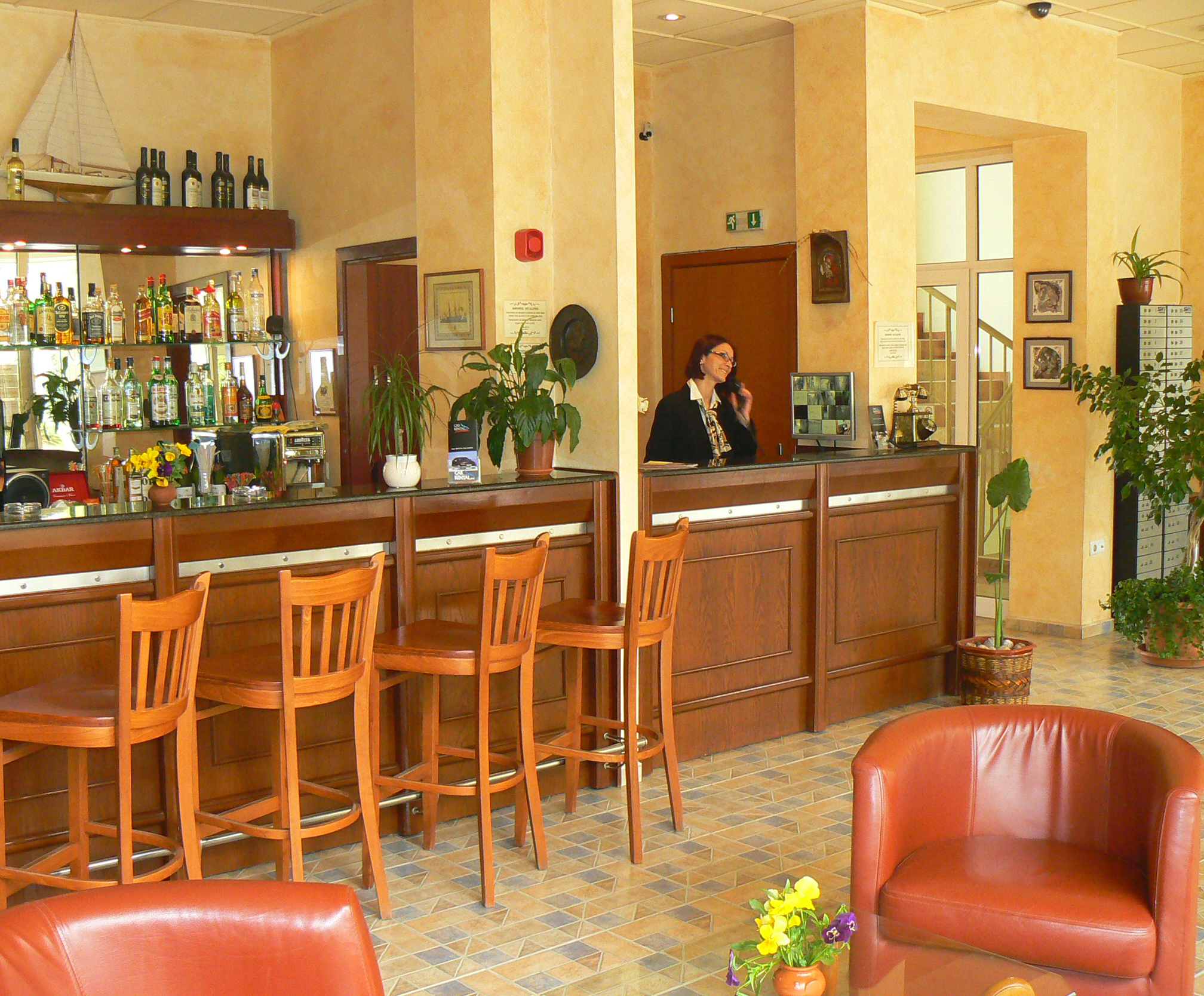 Joya Park Hotel-Lobby bar.jpg