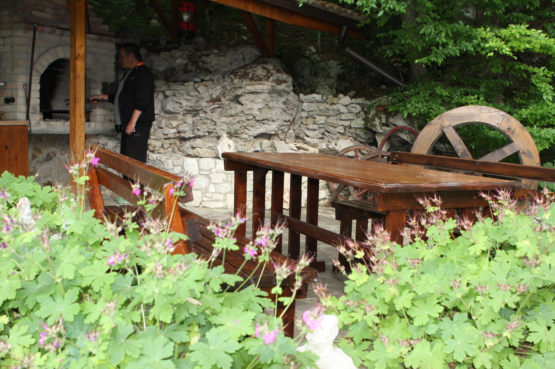 Joya Park-Prostor za rostilj.jpg