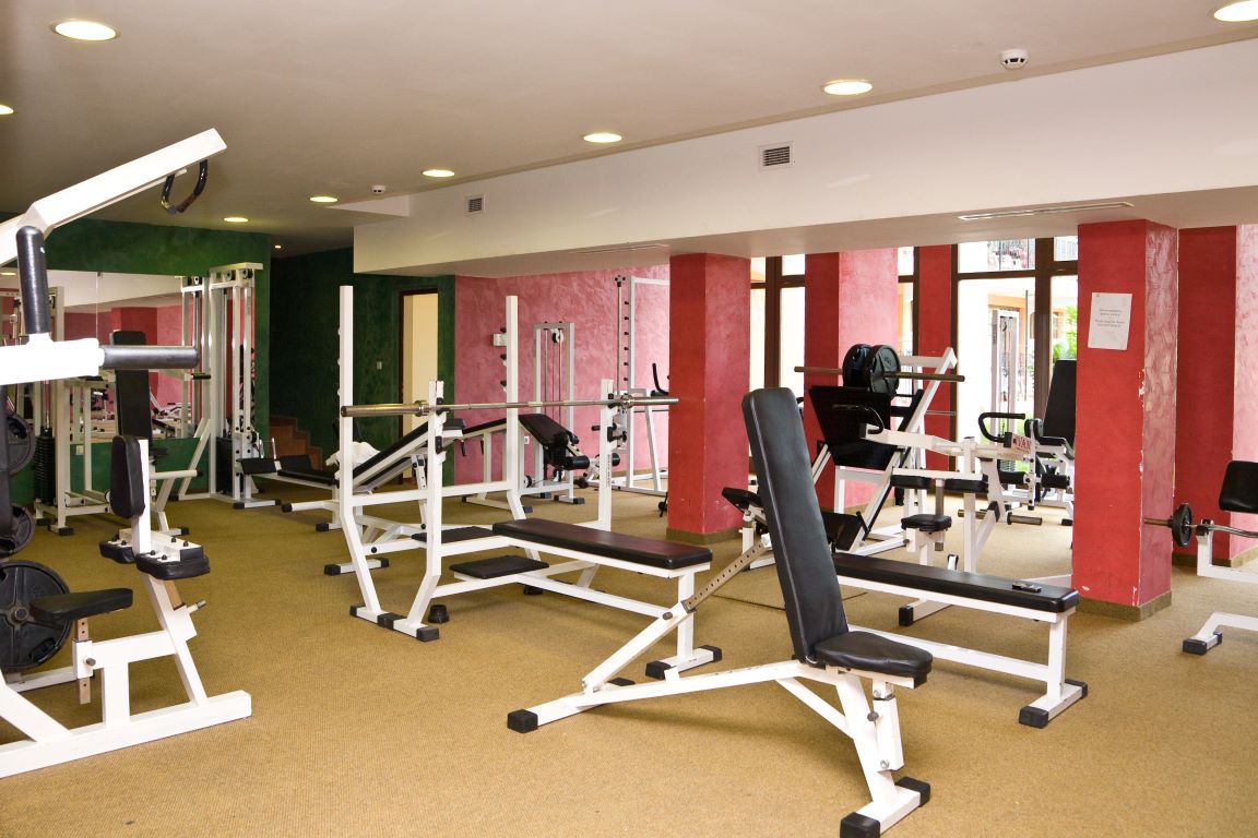 Hrizantema hotel fitness centar.jpg
