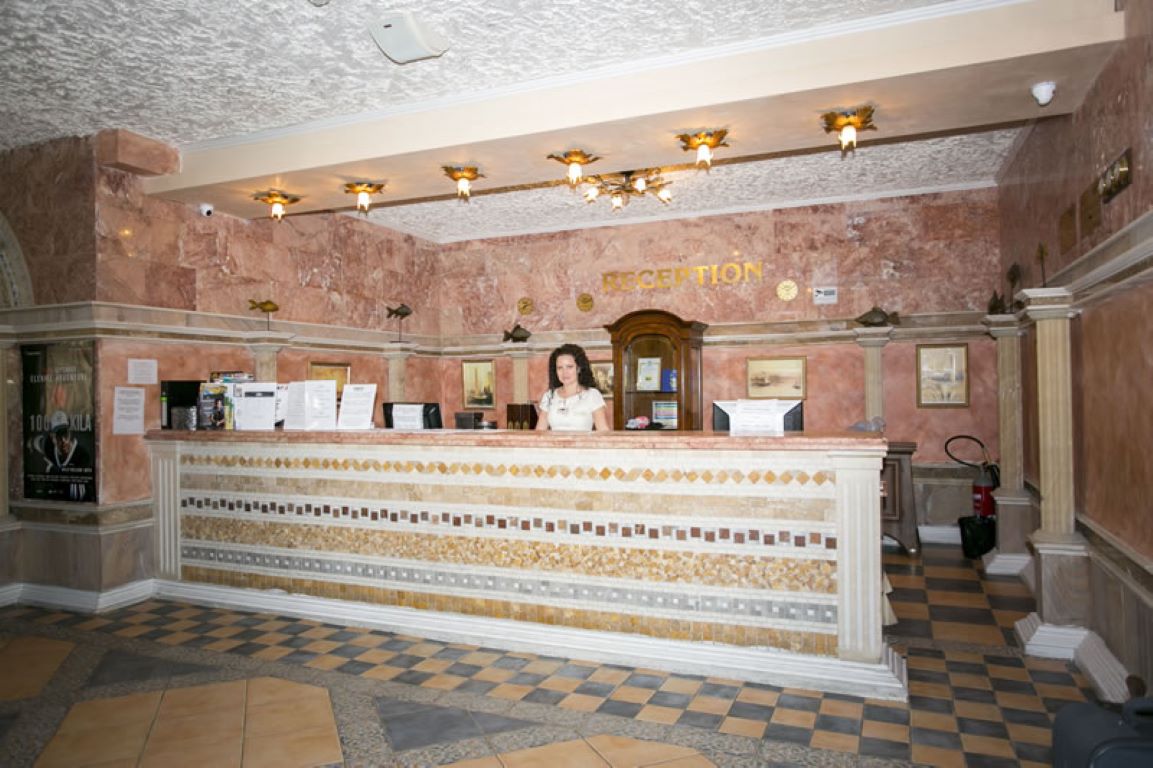 Andalucia Beach Hotel-Recepcija.jpg