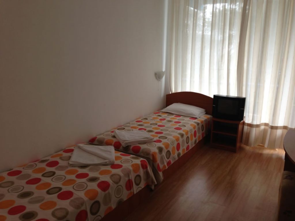 Diana Hotel-Porodicna soba.jpg