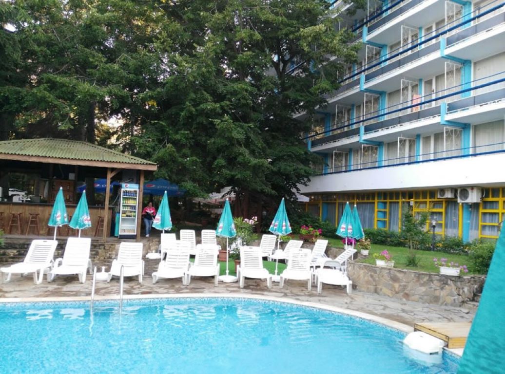 Hotel Diana-Bazen.jpg