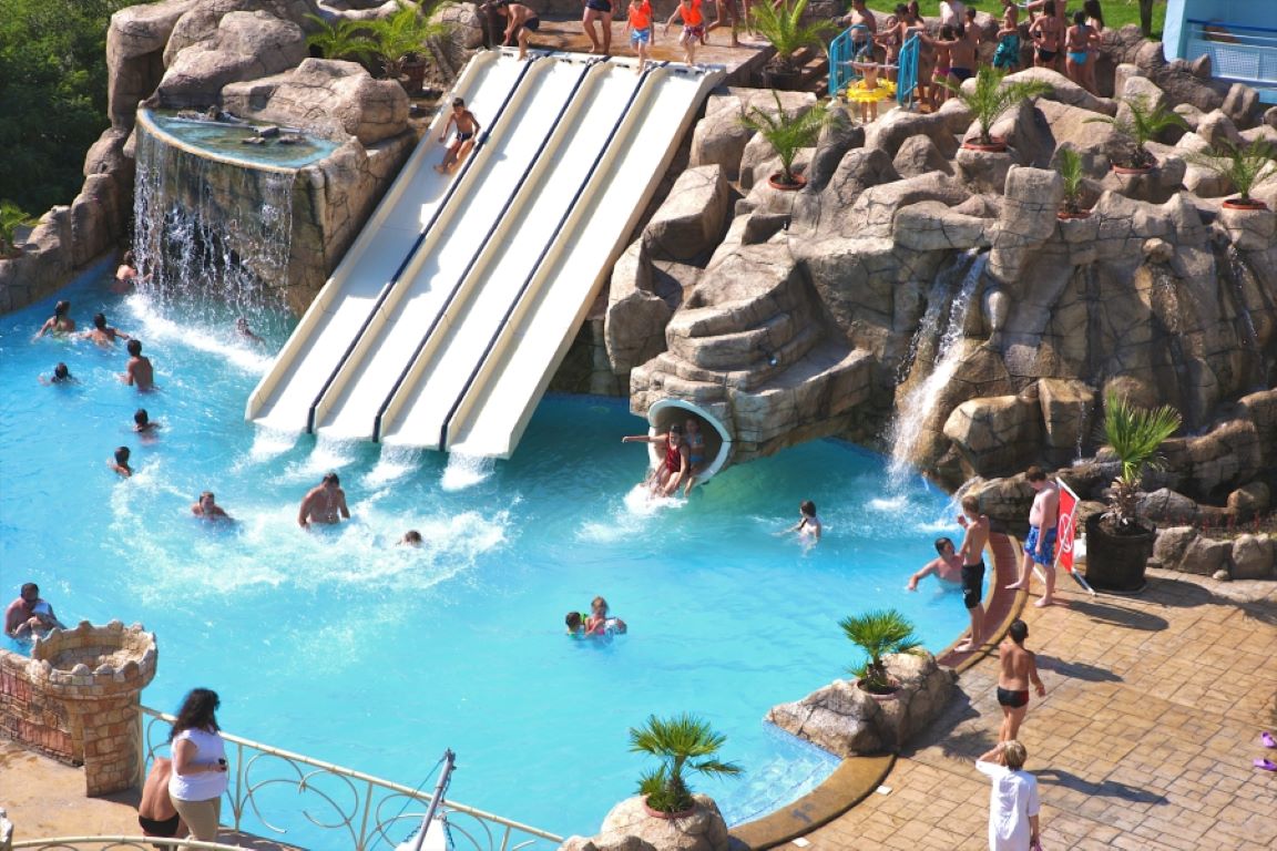 Kotva hotel Aquapark.jpg