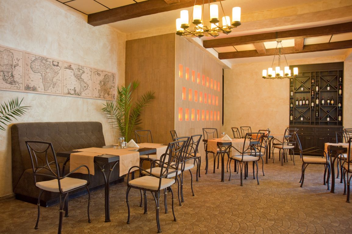 Kotva hotel restoran.jpg