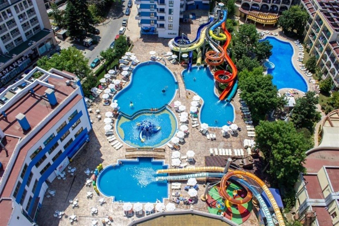 Hotel Kuban aqua park iz vazduha.jpeg