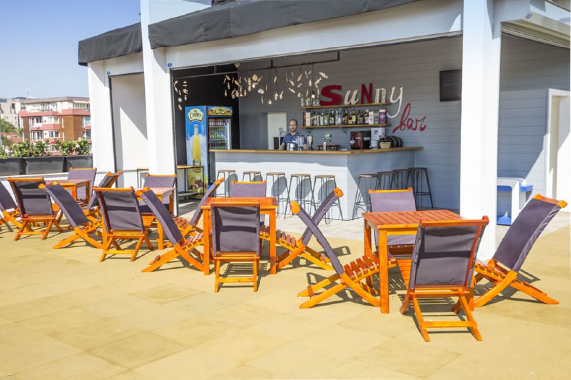 Hotel Kuban bar.jpg