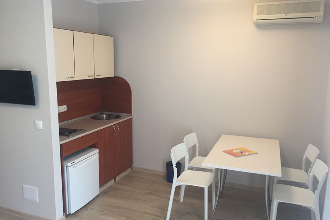 Helios Balchik Hotel-Studio large.jpg