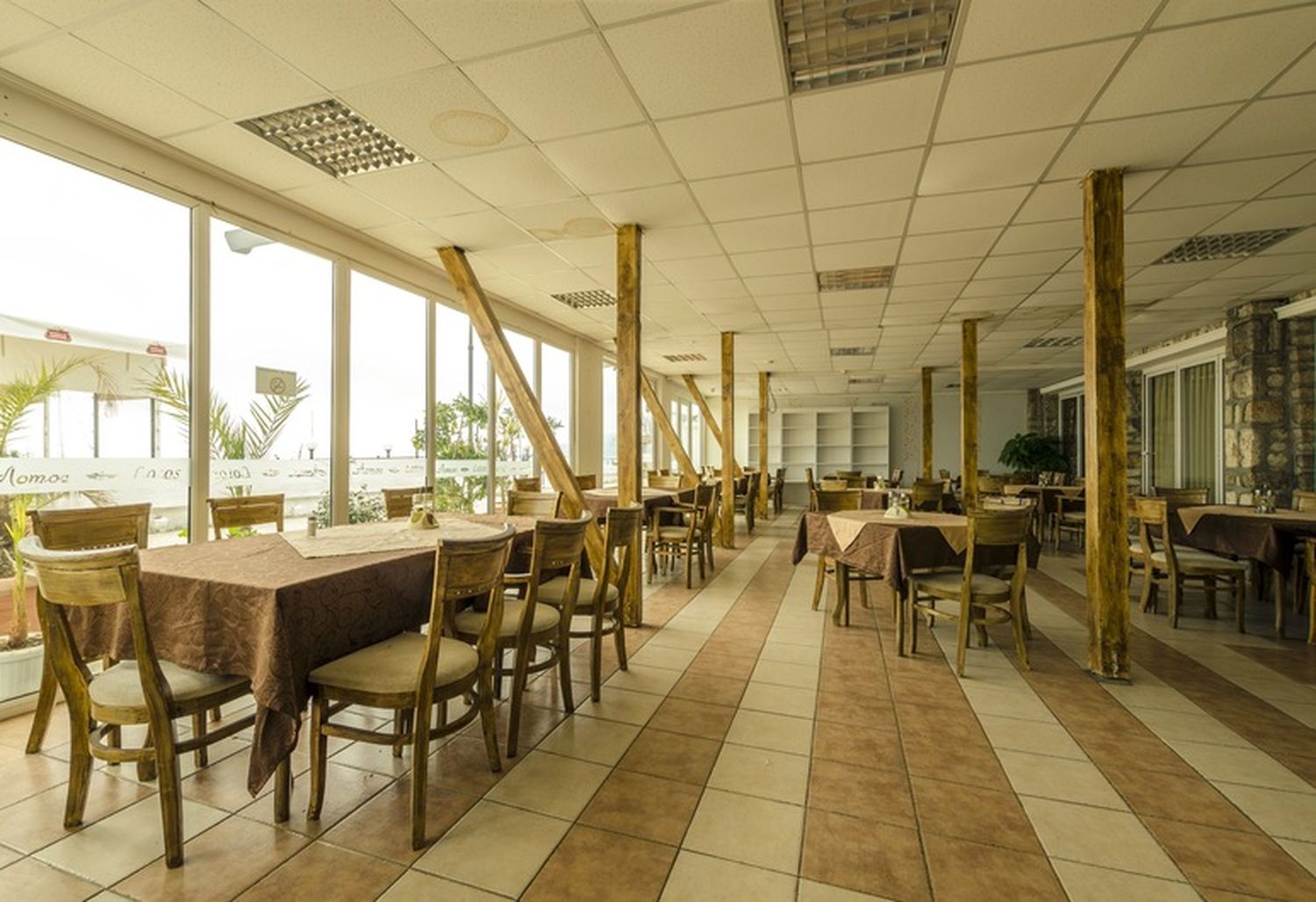 Hotel Lotos Balchik-Restoran.jpg