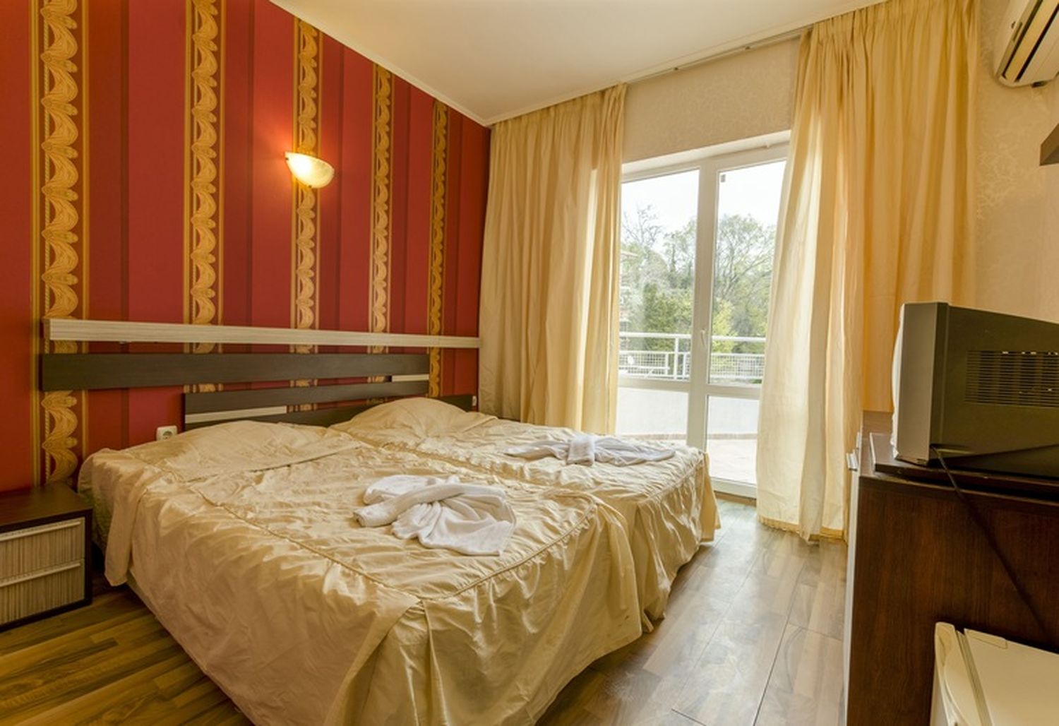 Hotel Lotos Balchik-Standardna soba.jpg