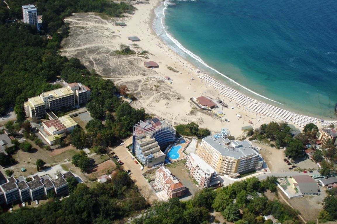 Hotel Kamenec Kiten-Panoramski pogled.jpg