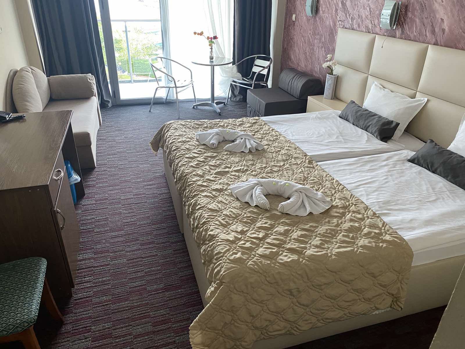 Kamenec Kiten Hotel-Standardna soba sa balkonom.jpg